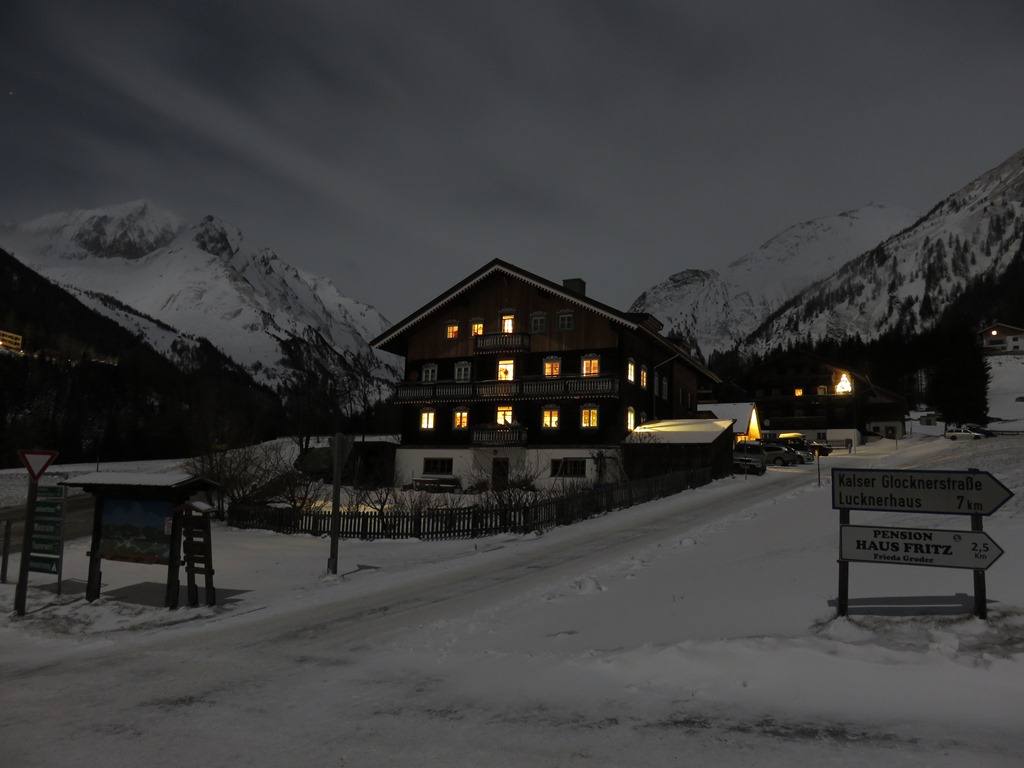 Home Haus Ursula, Ferienwohnungen in Kals am Großglockner